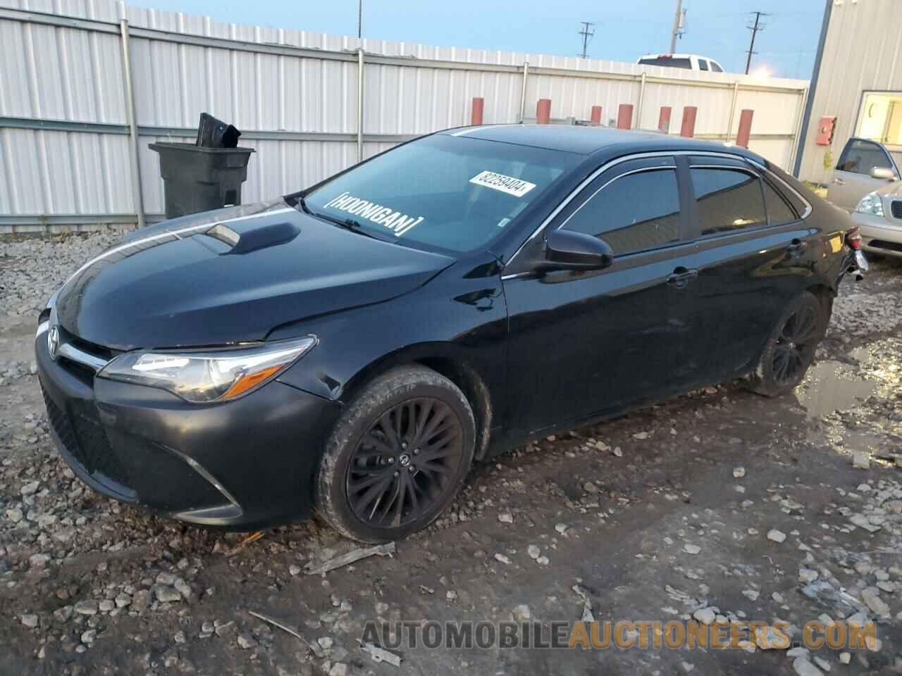 4T1BF1FK2GU241529 TOYOTA CAMRY 2016