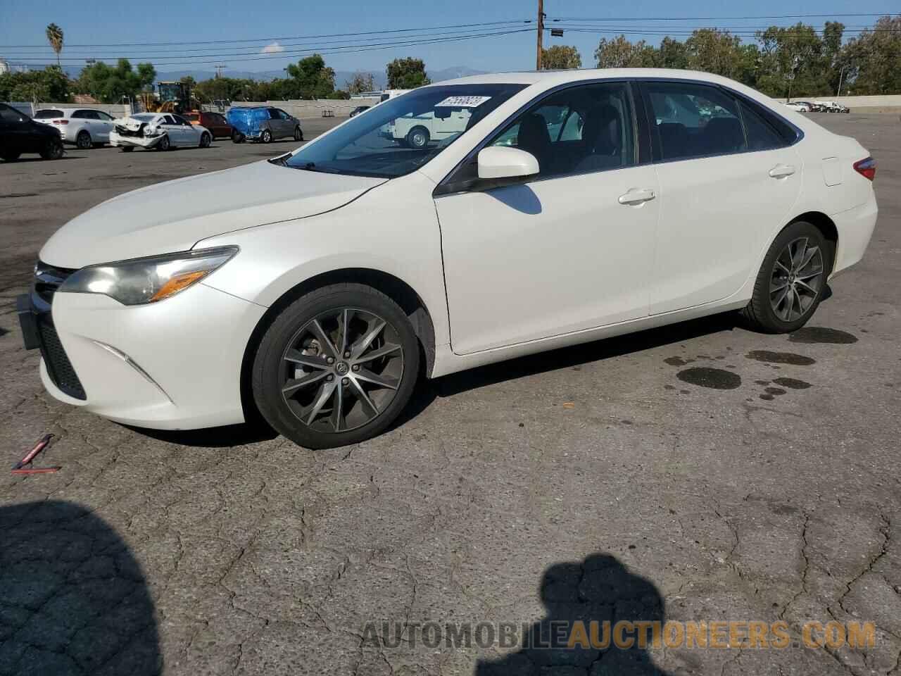 4T1BF1FK2GU262509 TOYOTA CAMRY 2016