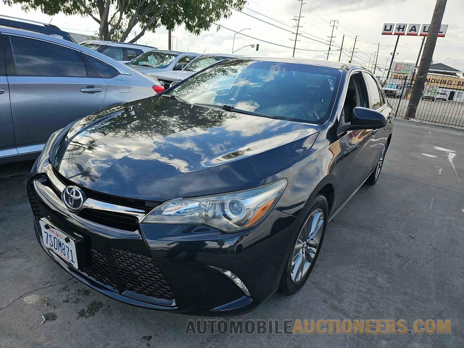 4T1BF1FK2GU263823 Toyota Camry 2016