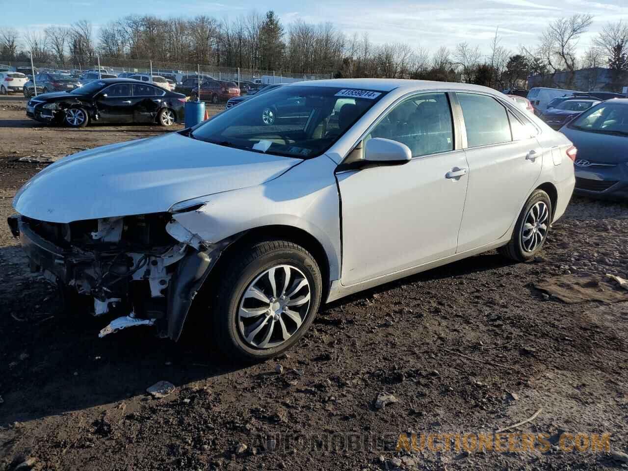 4T1BF1FK2GU264311 TOYOTA CAMRY 2016