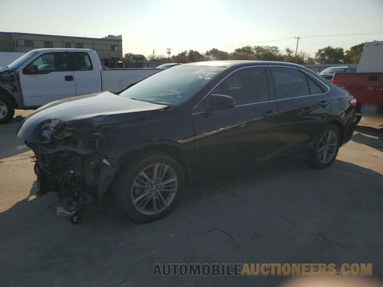 4T1BF1FK2GU264339 TOYOTA CAMRY 2016