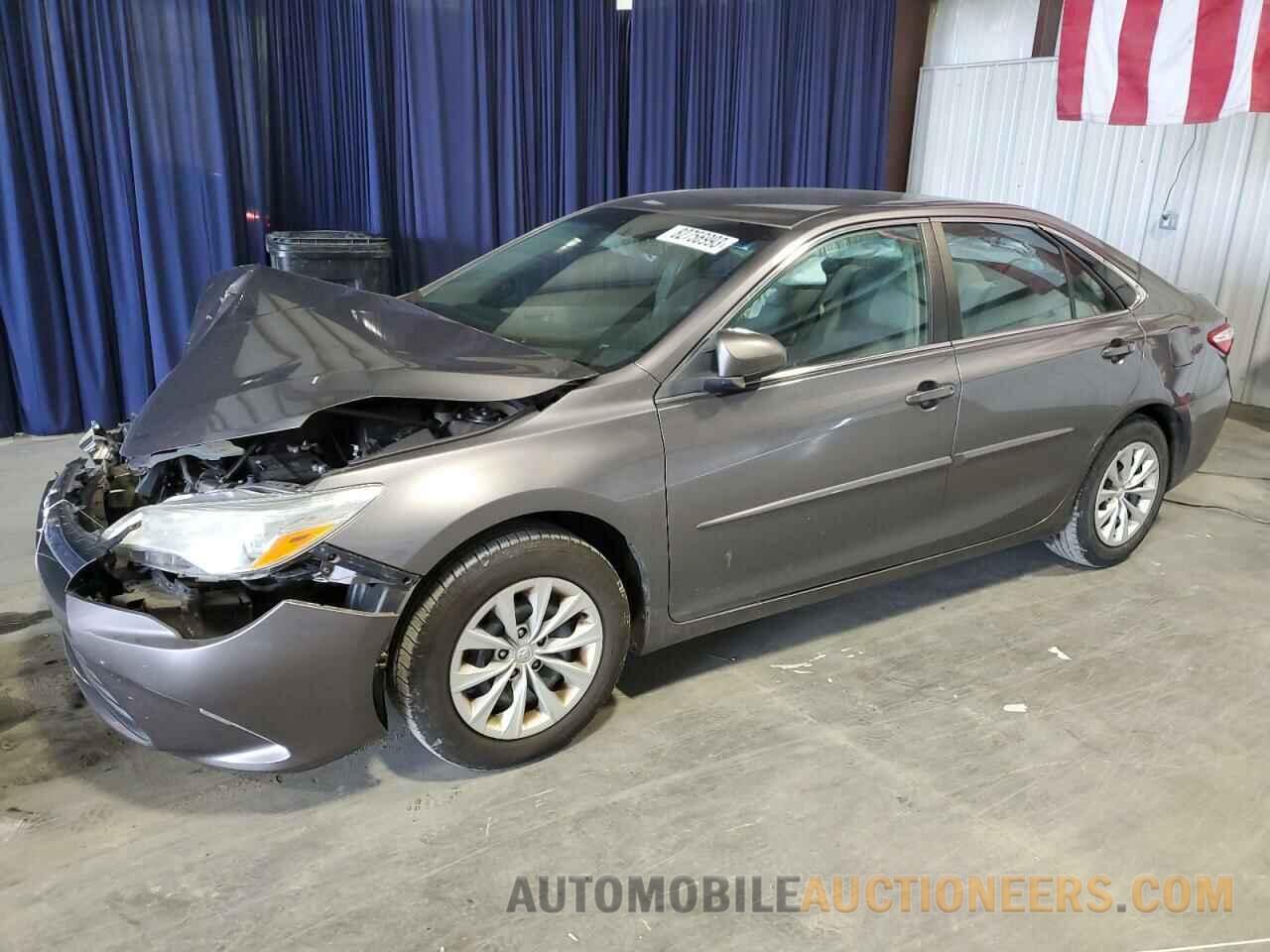 4T1BF1FK2GU500083 TOYOTA CAMRY 2016