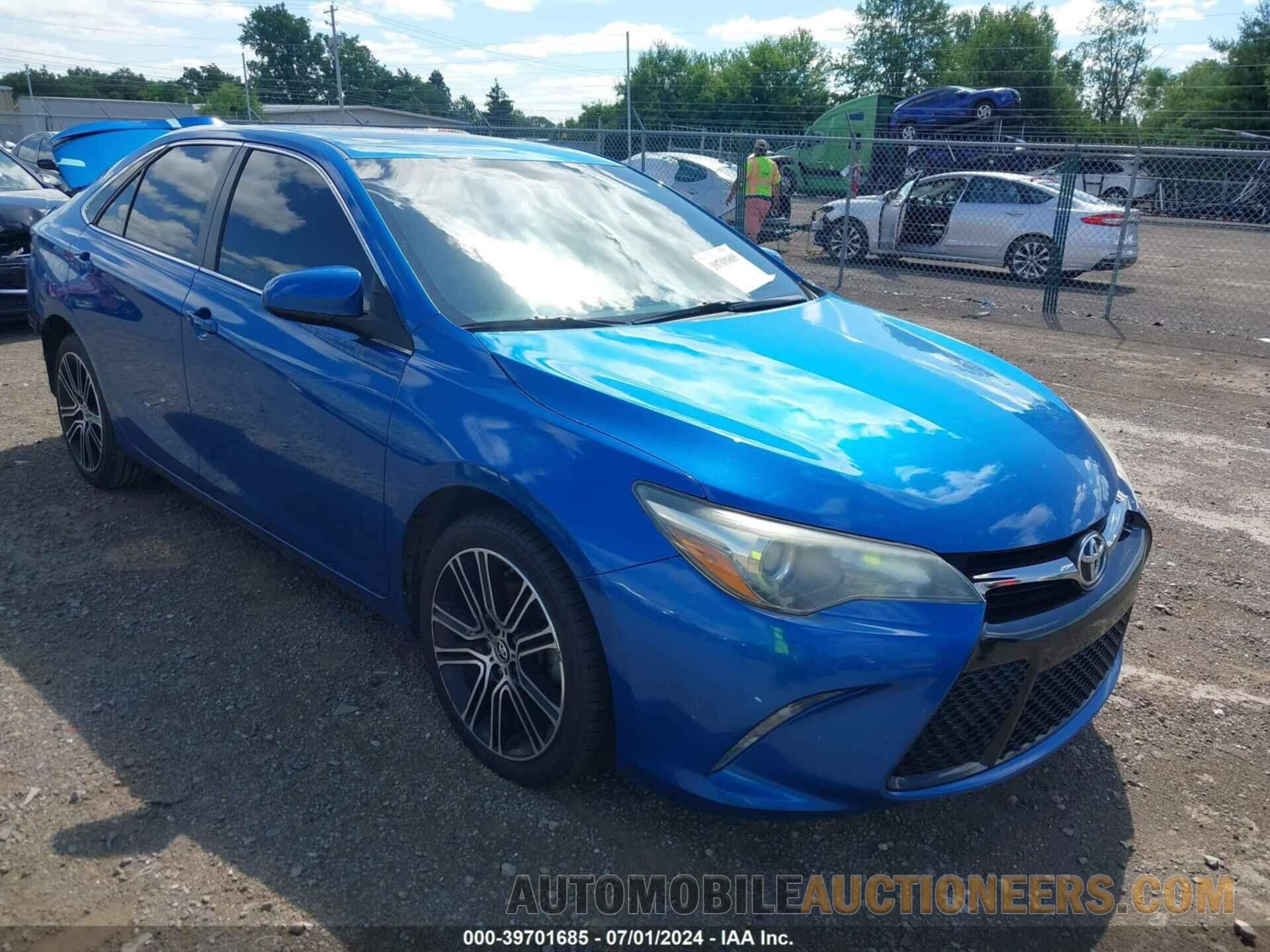 4T1BF1FK2GU500570 TOYOTA CAMRY 2016