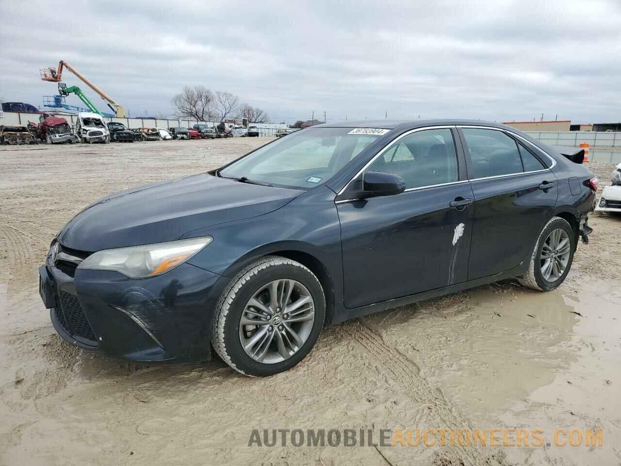 4T1BF1FK2GU542172 TOYOTA CAMRY 2016