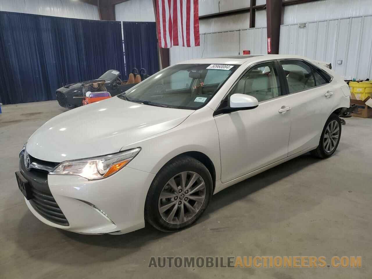 4T1BF1FK2GU543015 TOYOTA CAMRY 2016