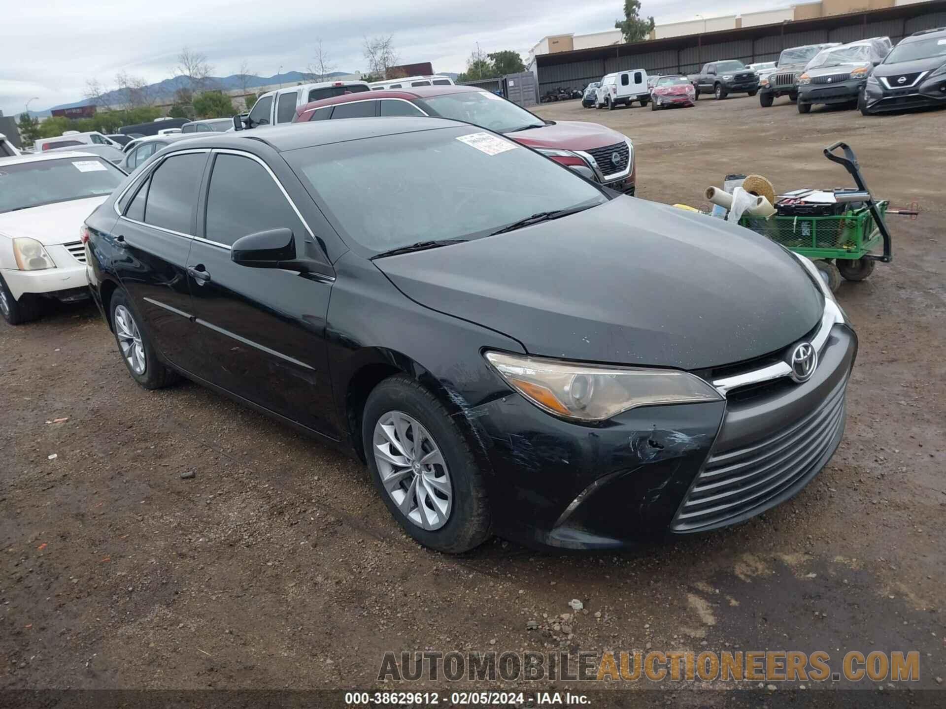 4T1BF1FK2GU563765 TOYOTA CAMRY 2016