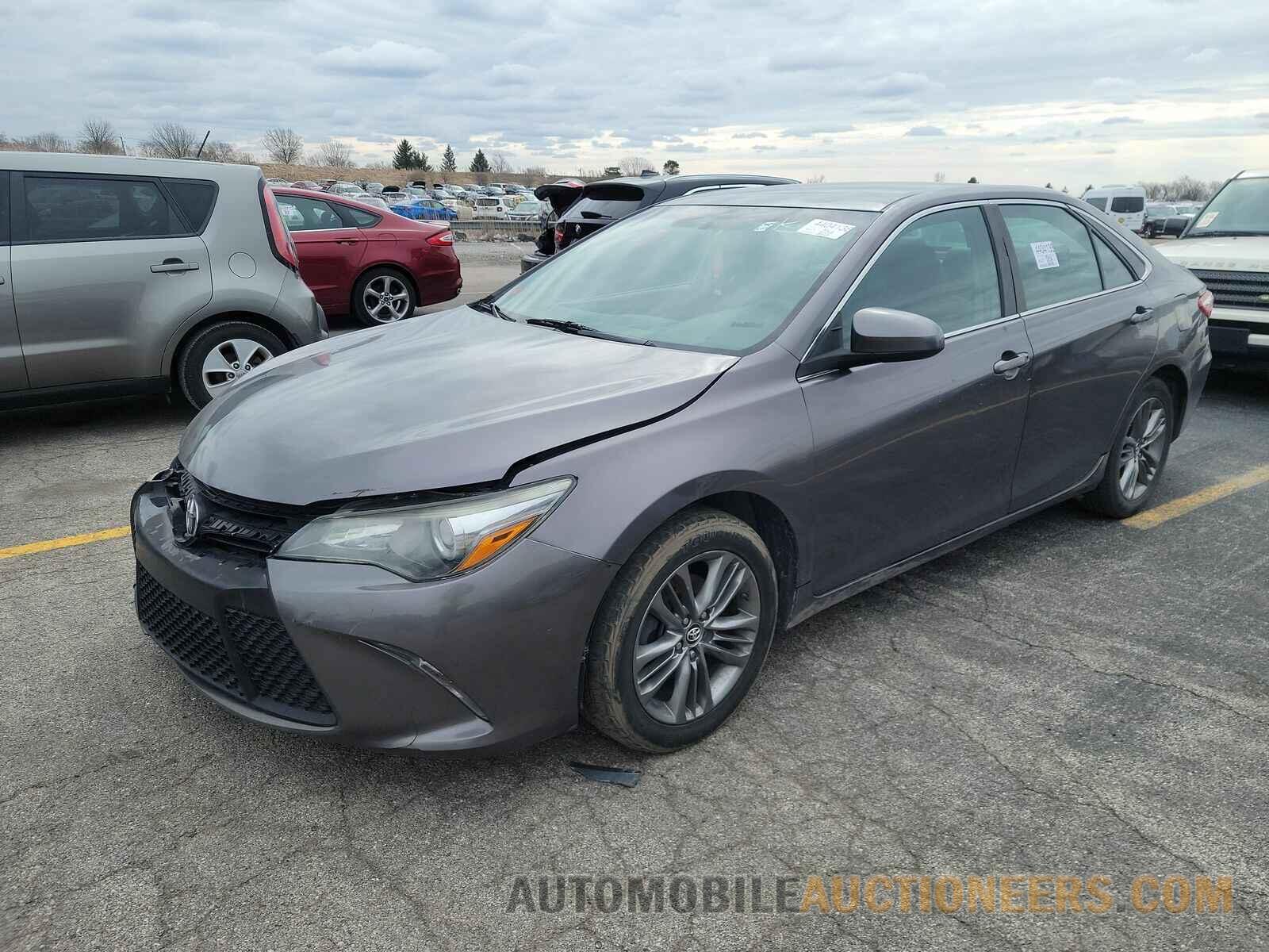 4T1BF1FK2GU610986 Toyota Camry 2016