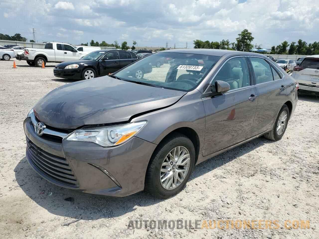 4T1BF1FK2HU339591 TOYOTA CAMRY 2017