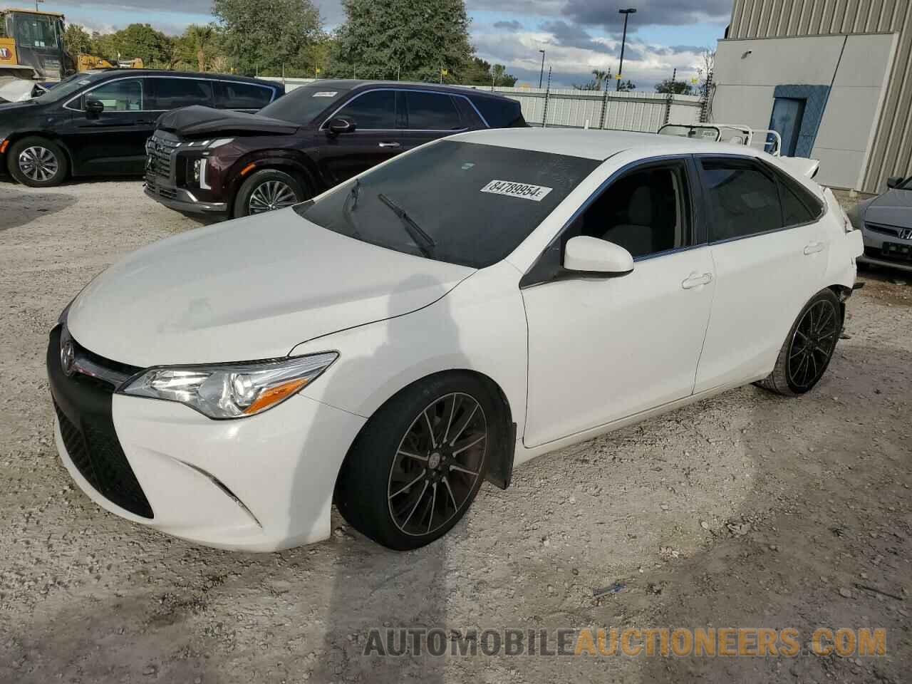 4T1BF1FK2HU354768 TOYOTA CAMRY 2017