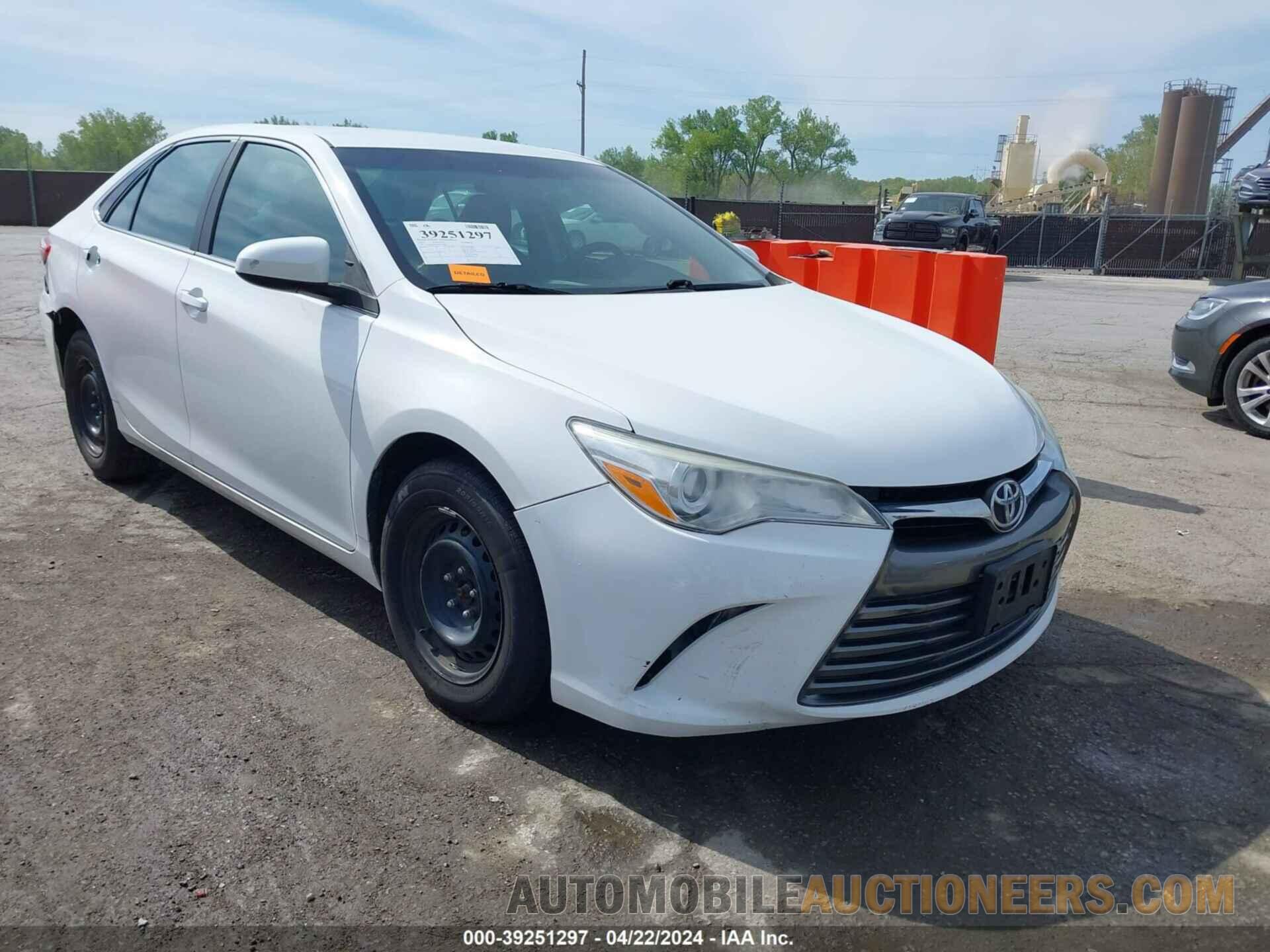 4T1BF1FK2HU407825 TOYOTA CAMRY 2017