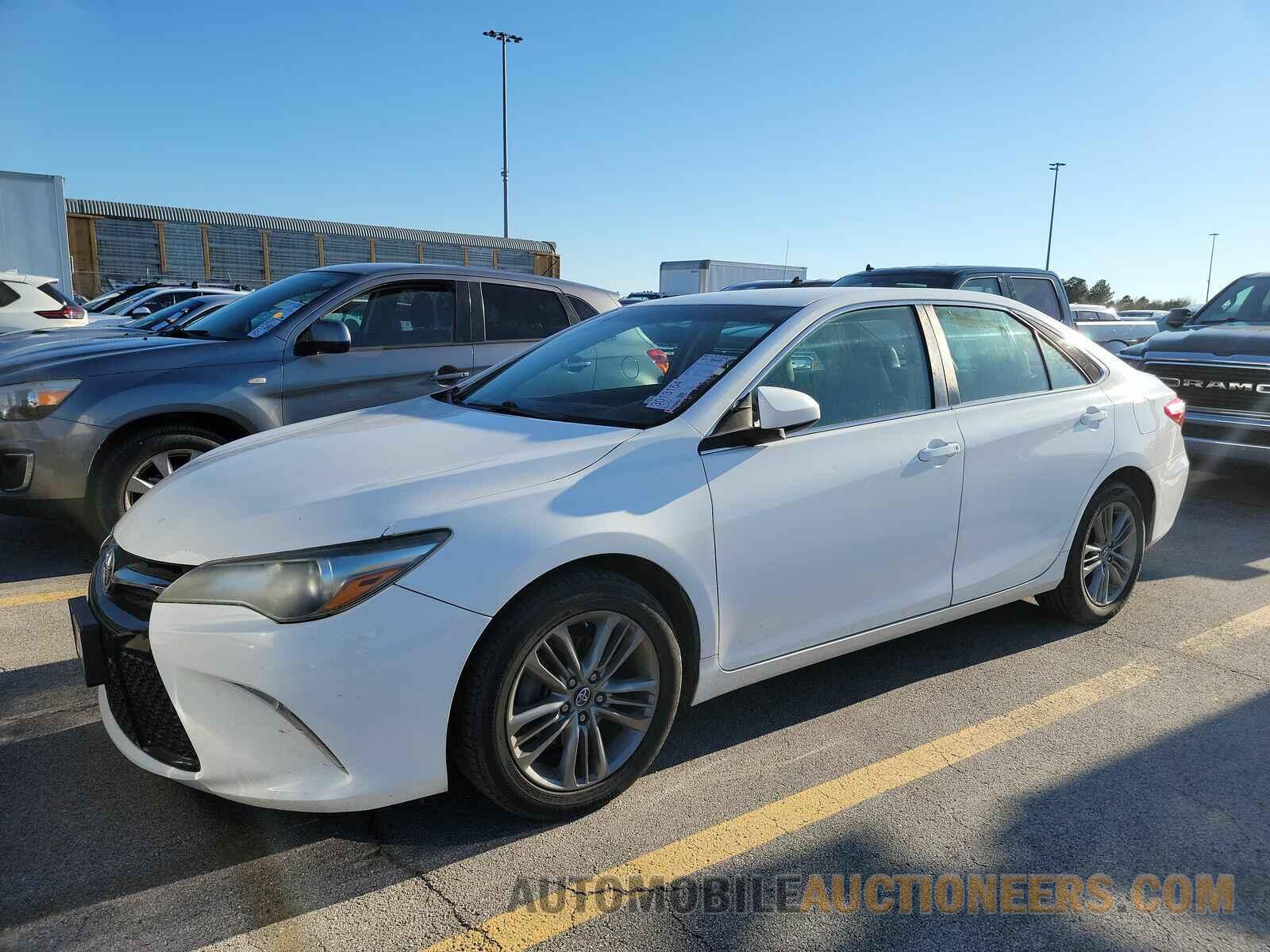 4T1BF1FK2HU642547 Toyota Camry 2017