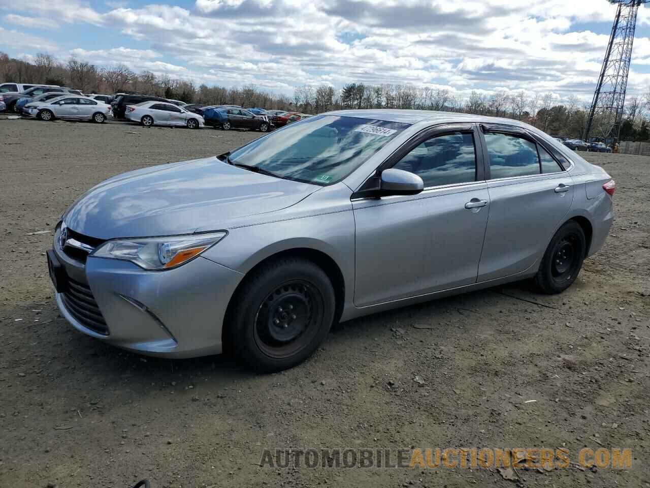 4T1BF1FK2HU681641 TOYOTA CAMRY 2017