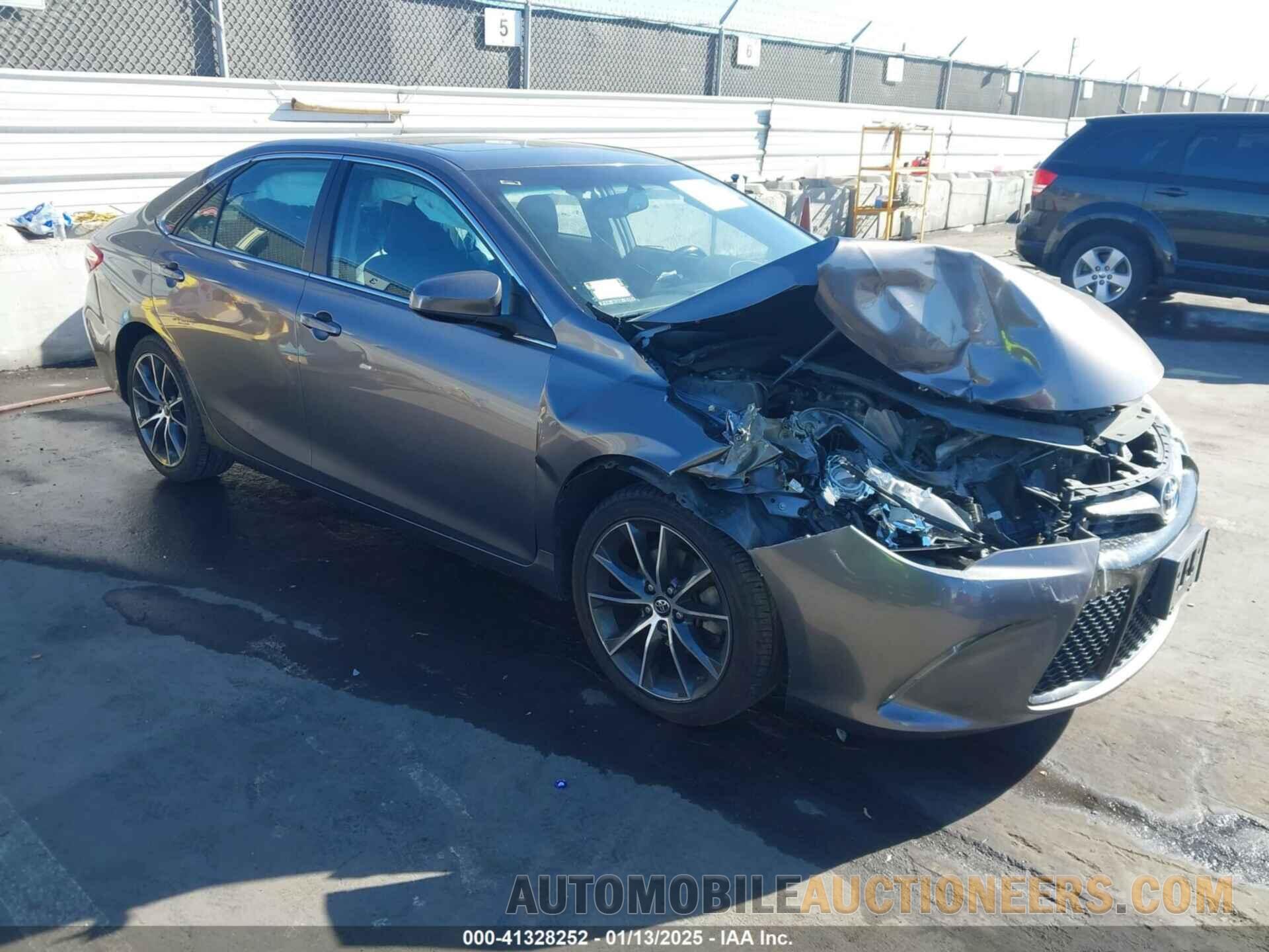 4T1BF1FK2HU698276 TOYOTA CAMRY 2017