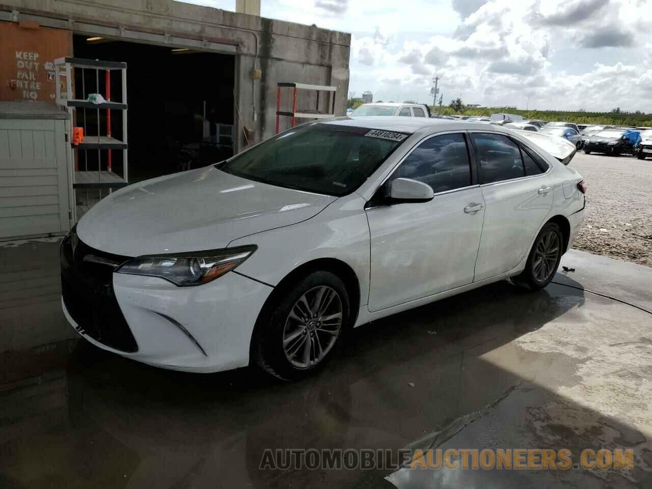 4T1BF1FK2HU699931 TOYOTA CAMRY 2017