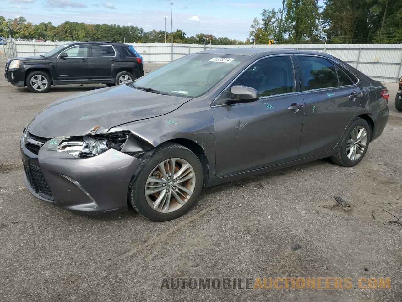 4T1BF1FK2HU706831 TOYOTA CAMRY 2017