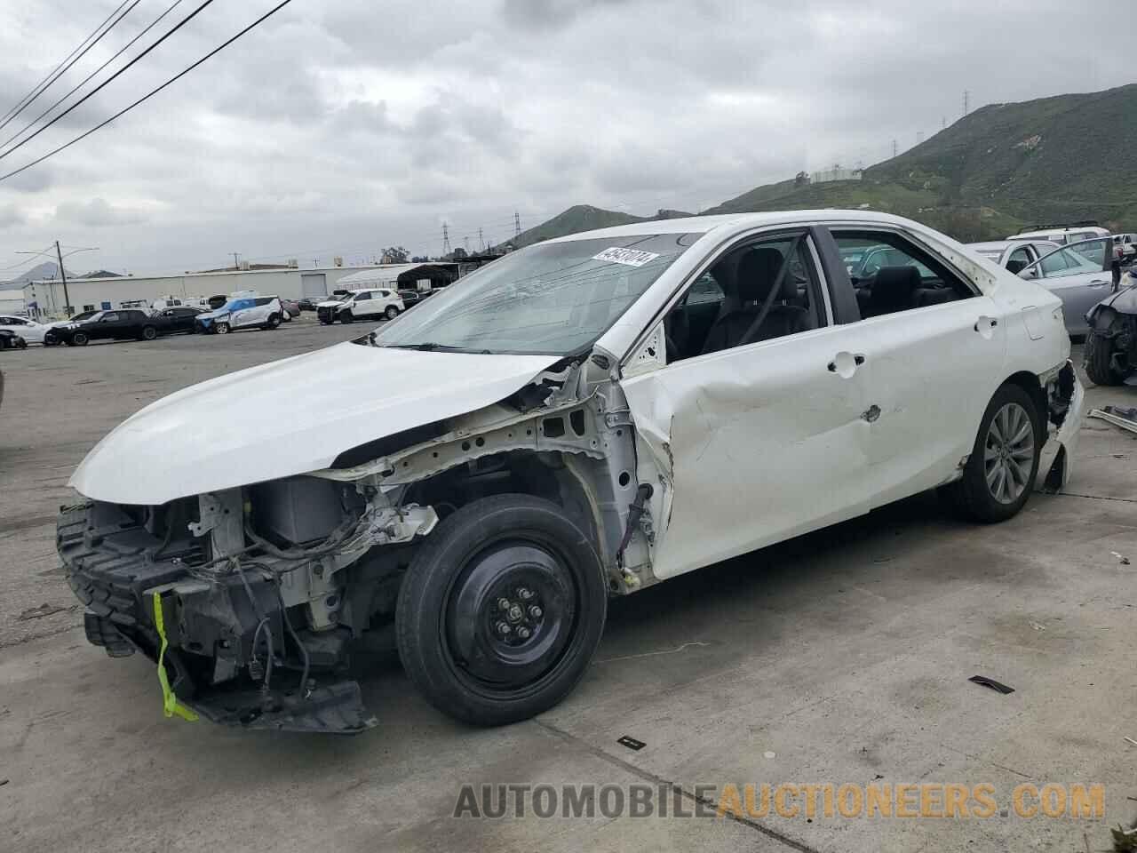 4T1BF1FK2HU720664 TOYOTA CAMRY 2017