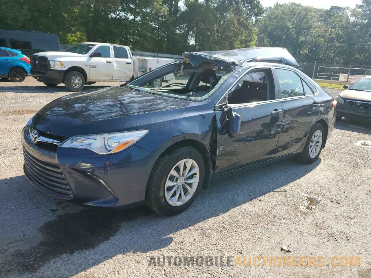 4T1BF1FK2HU752370 TOYOTA CAMRY 2017