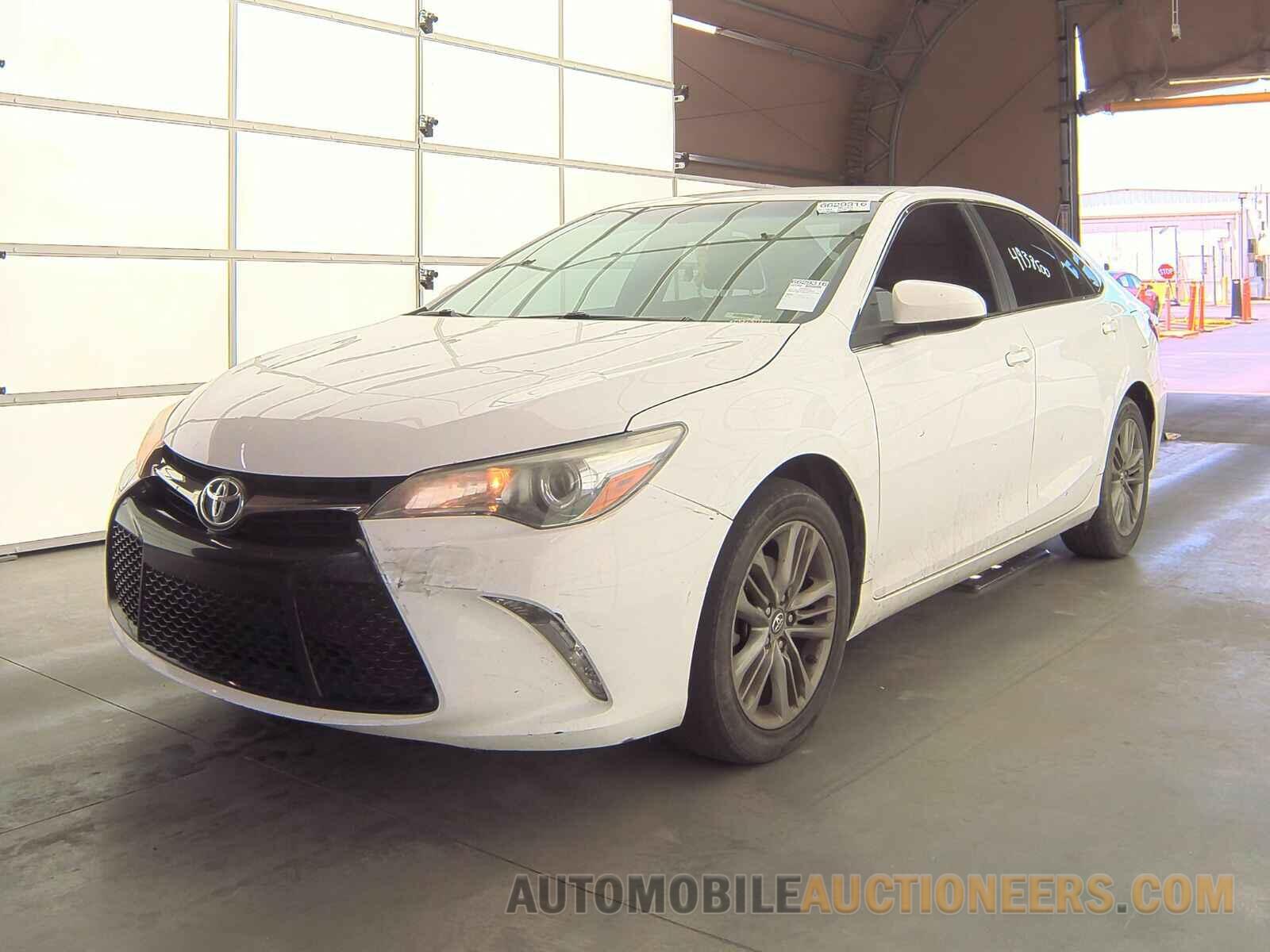 4T1BF1FK2HU762753 Toyota Camry 2017