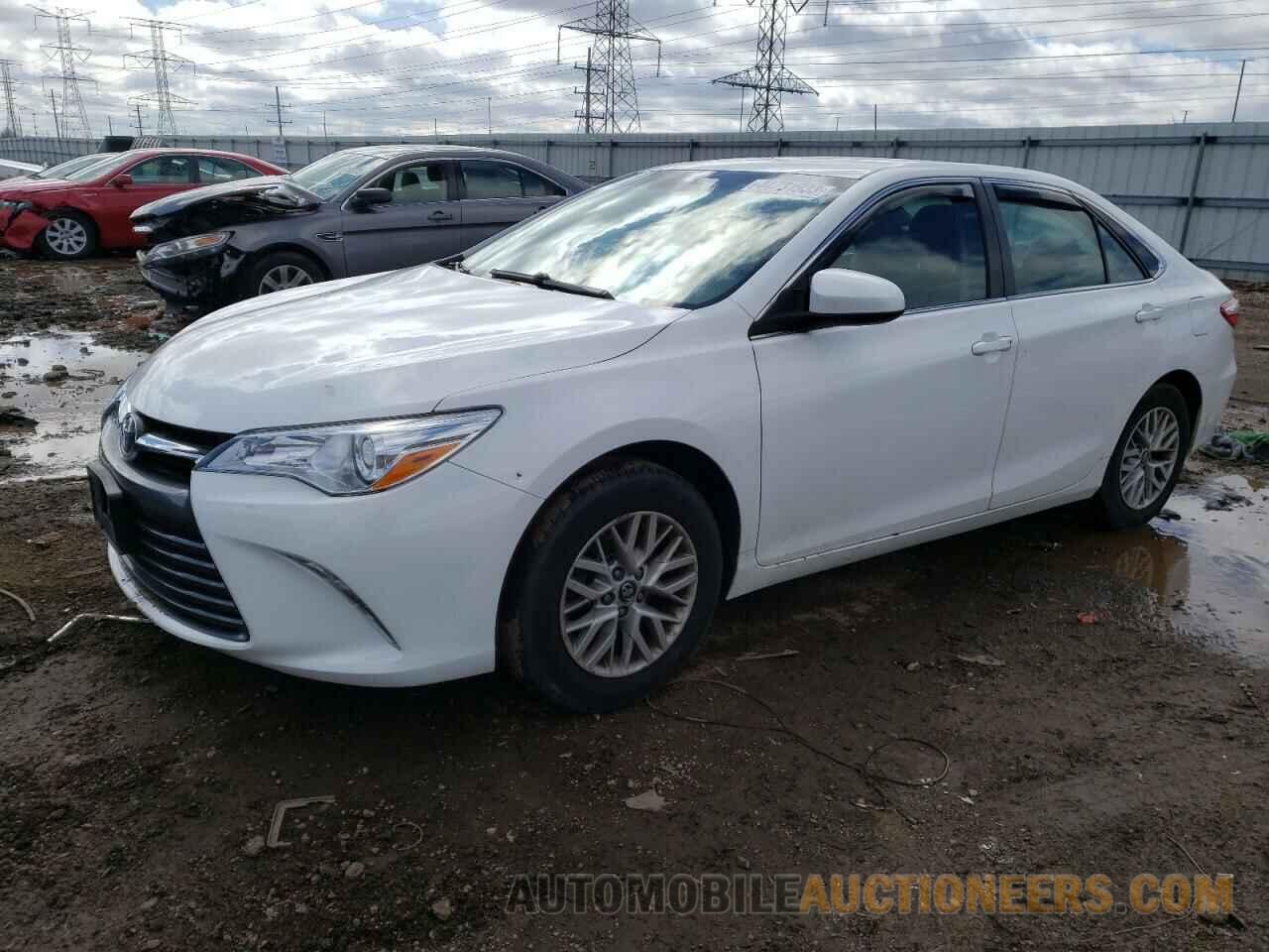 4T1BF1FK2HU763711 TOYOTA CAMRY 2017