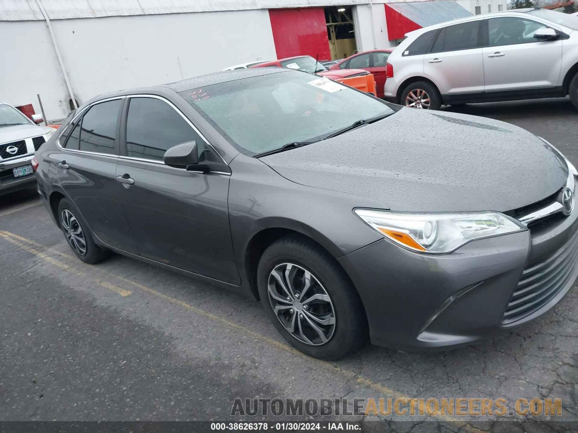 4T1BF1FK2HU797437 TOYOTA CAMRY 2017