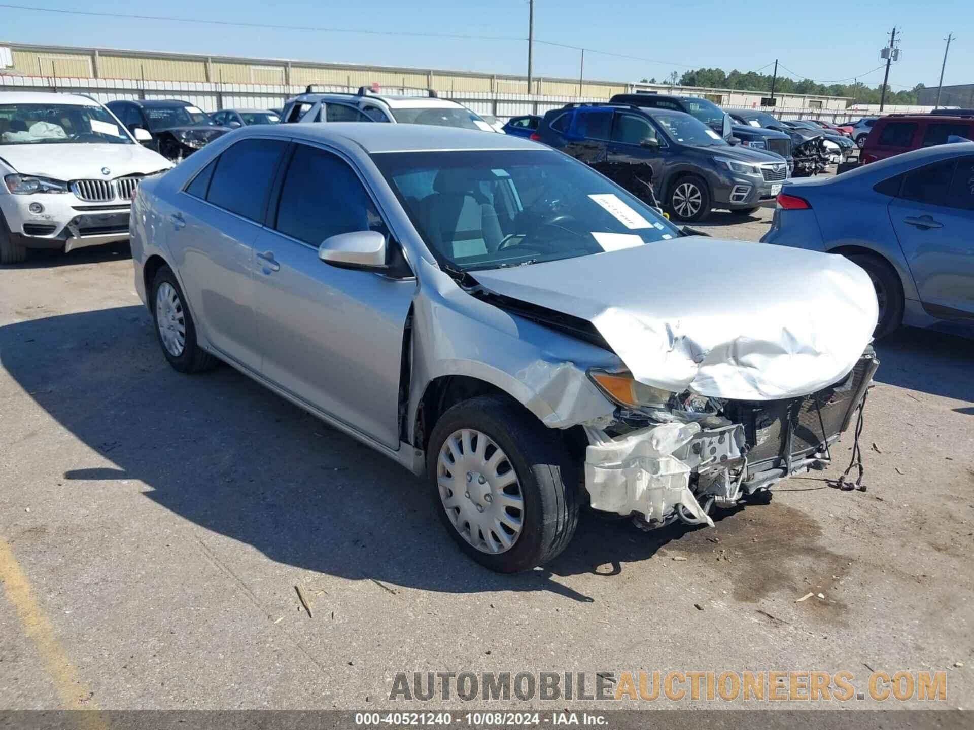 4T1BF1FK3CU052432 TOYOTA CAMRY 2012