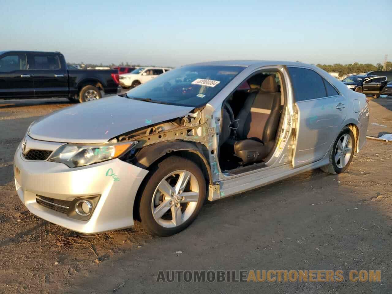 4T1BF1FK3CU105646 TOYOTA CAMRY 2012