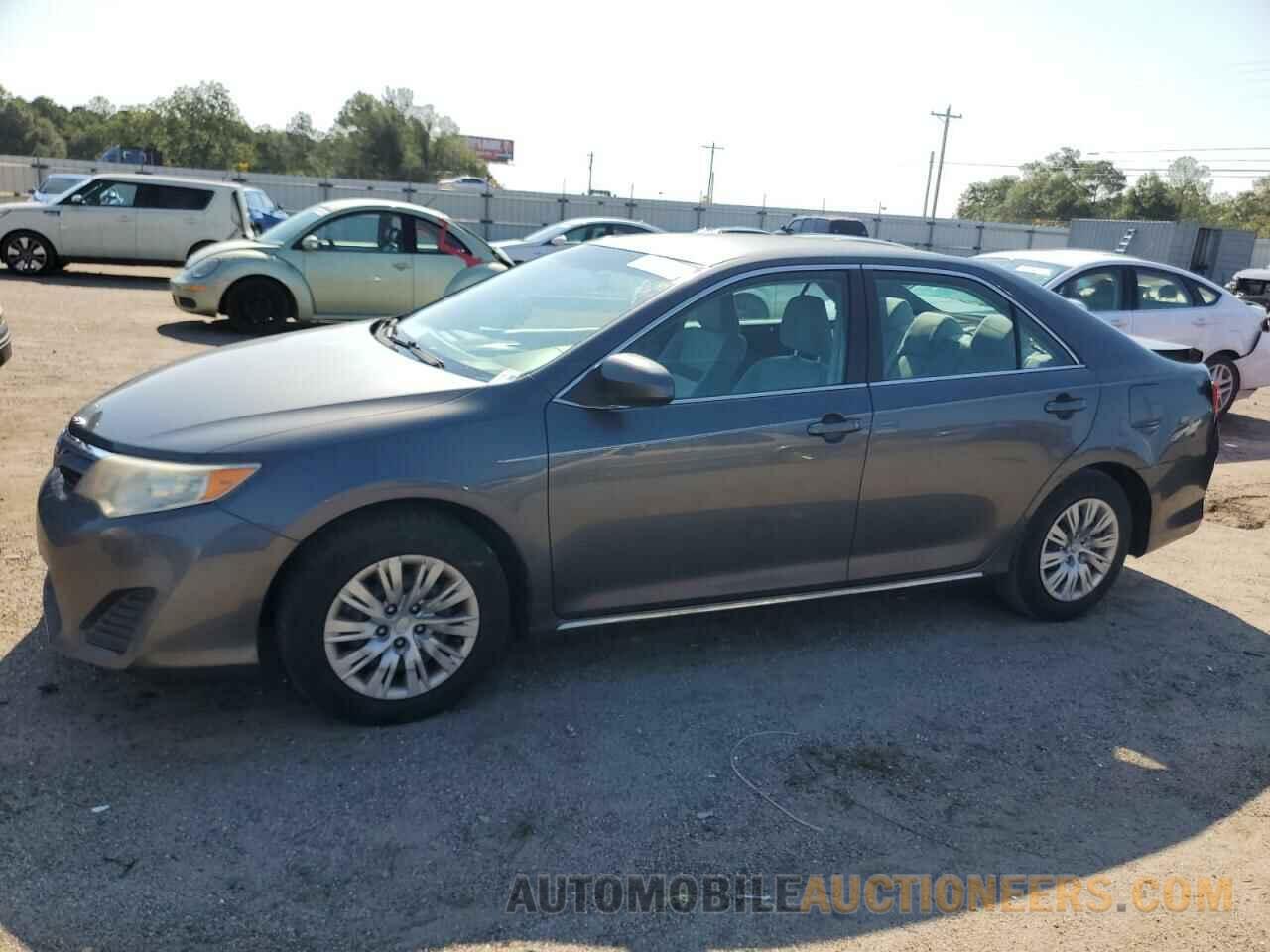 4T1BF1FK3CU186664 TOYOTA CAMRY 2012