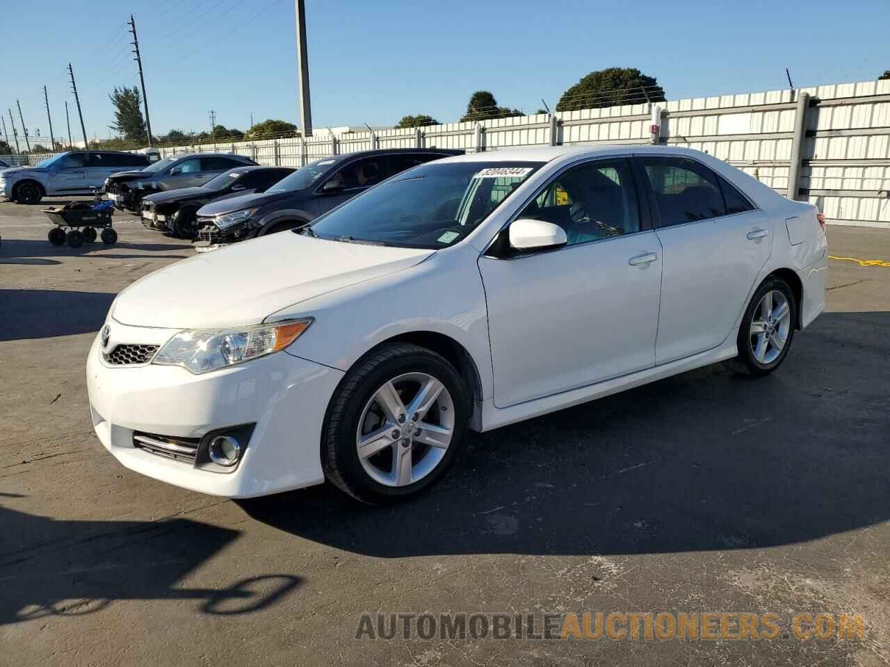 4T1BF1FK3CU522233 TOYOTA CAMRY 2012