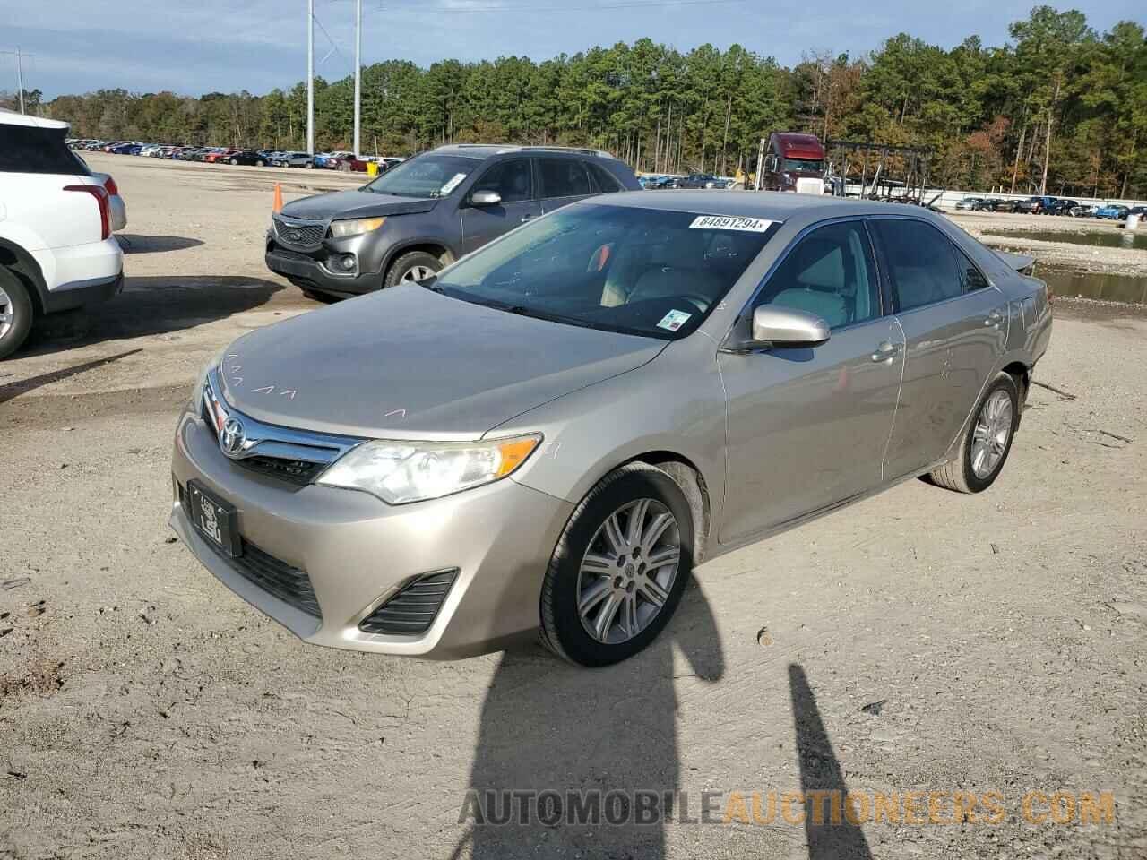 4T1BF1FK3DU713247 TOYOTA CAMRY 2013