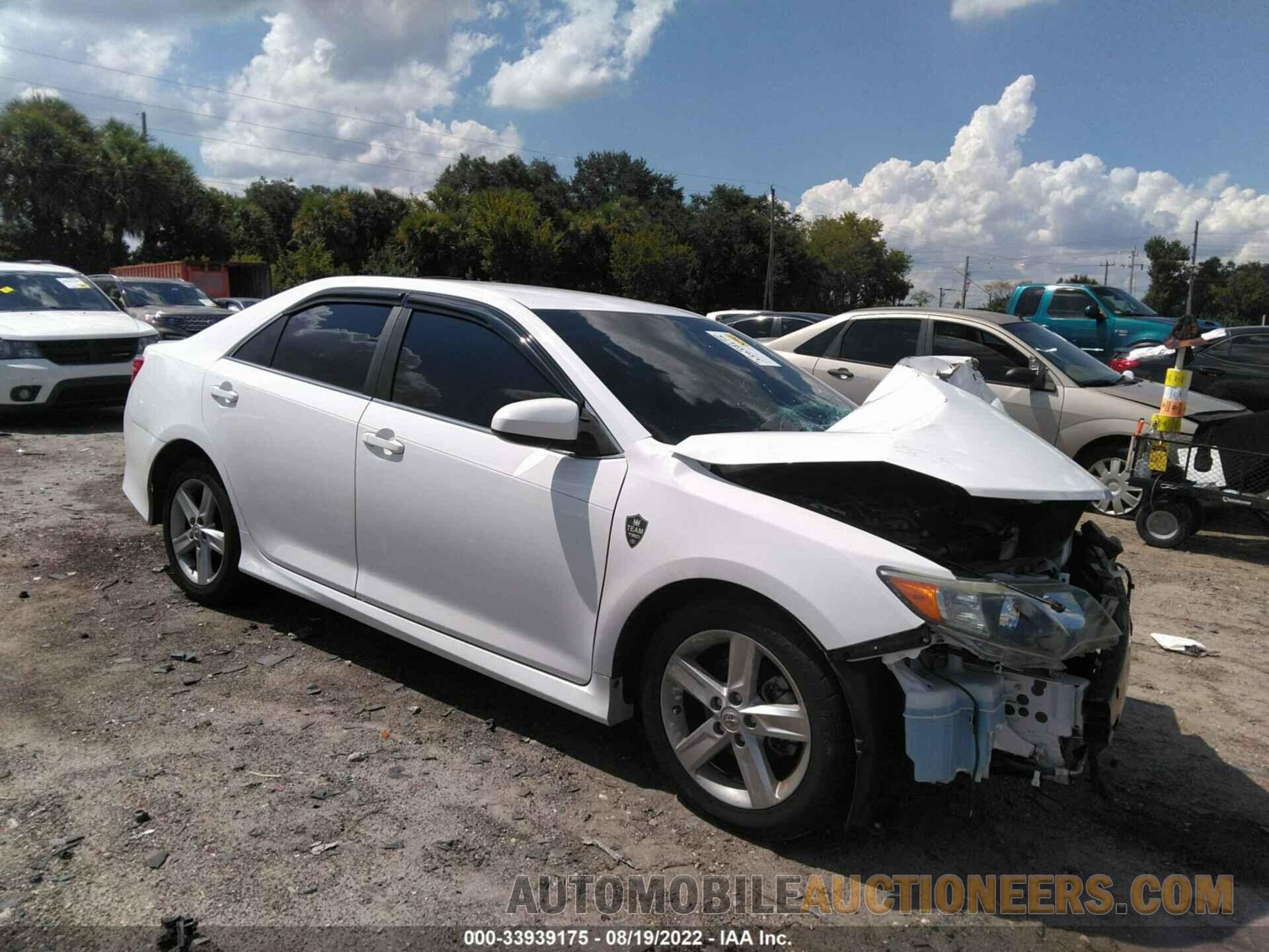 4T1BF1FK3EU300570 TOYOTA CAMRY 2014