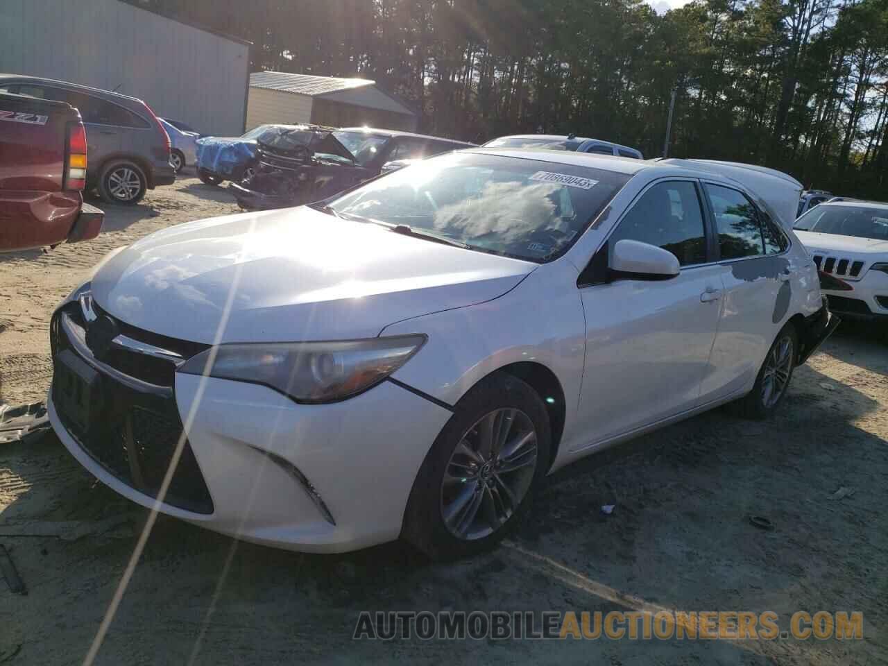 4T1BF1FK3FU018561 TOYOTA CAMRY 2015