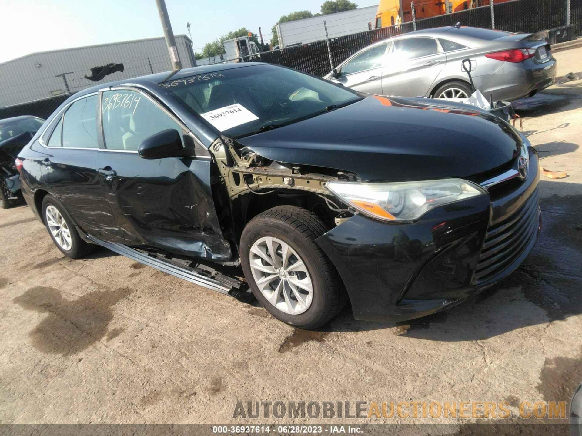 4T1BF1FK3FU037983 TOYOTA CAMRY 2015