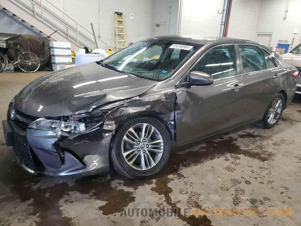 4T1BF1FK3FU047817 TOYOTA CAMRY 2015