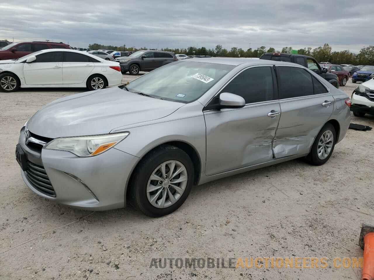 4T1BF1FK3FU052466 TOYOTA CAMRY 2015