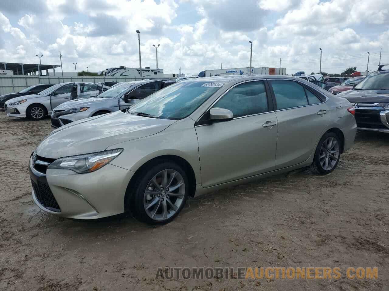 4T1BF1FK3FU056517 TOYOTA CAMRY 2015