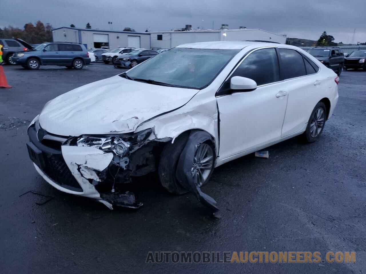 4T1BF1FK3FU058185 TOYOTA CAMRY 2015