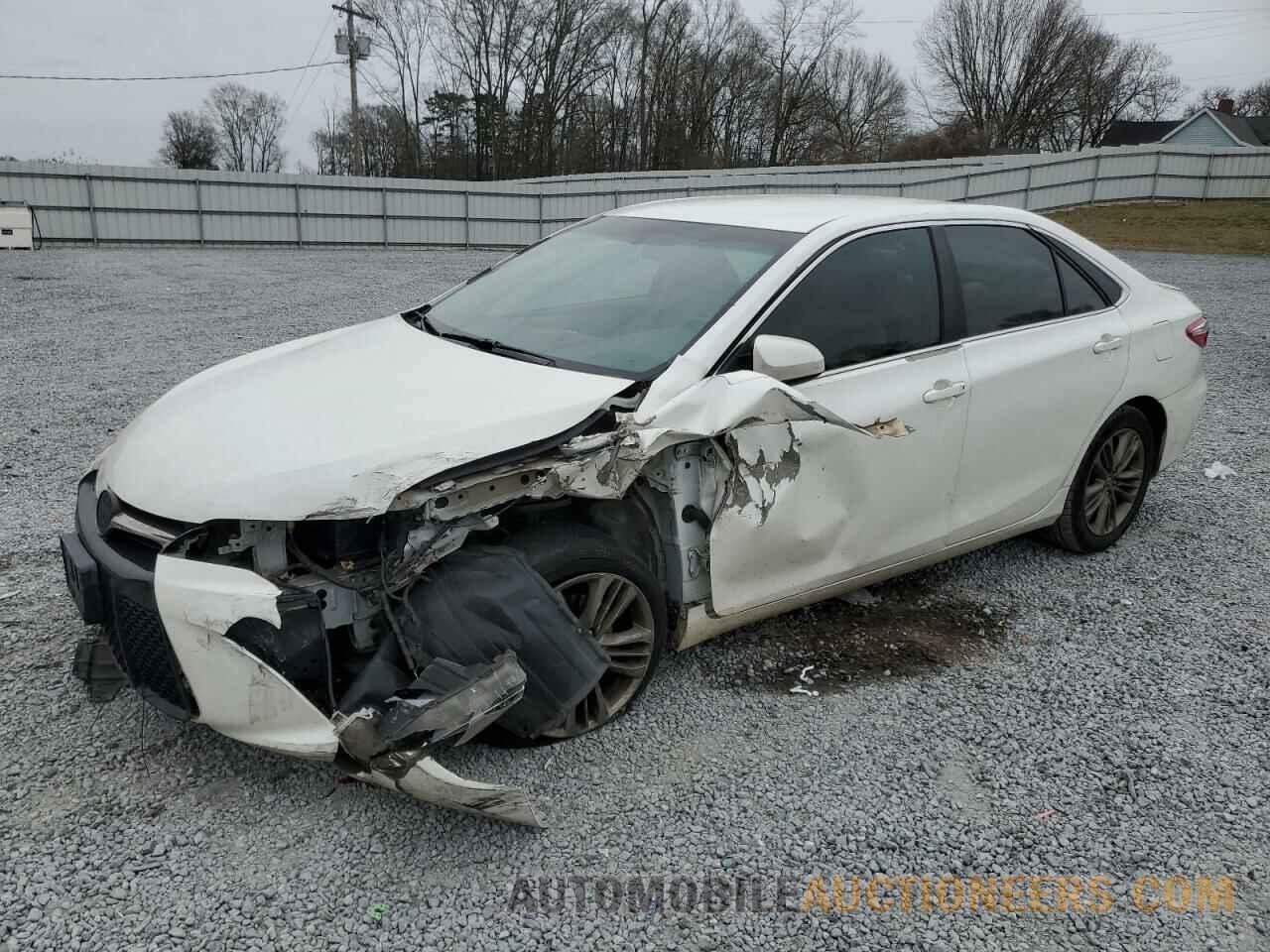 4T1BF1FK3FU069638 TOYOTA CAMRY 2015