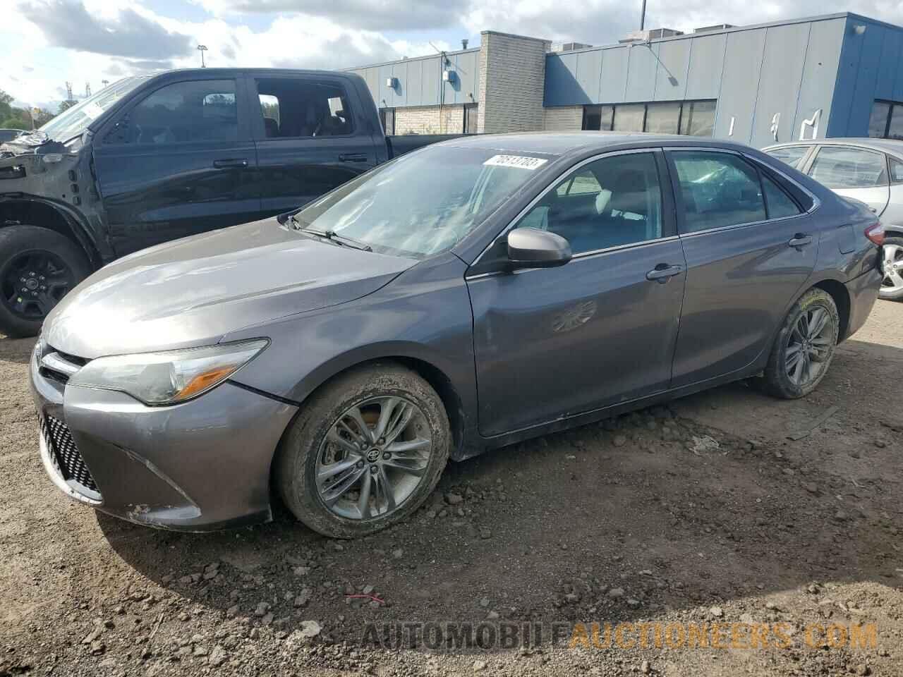 4T1BF1FK3FU083684 TOYOTA CAMRY 2015