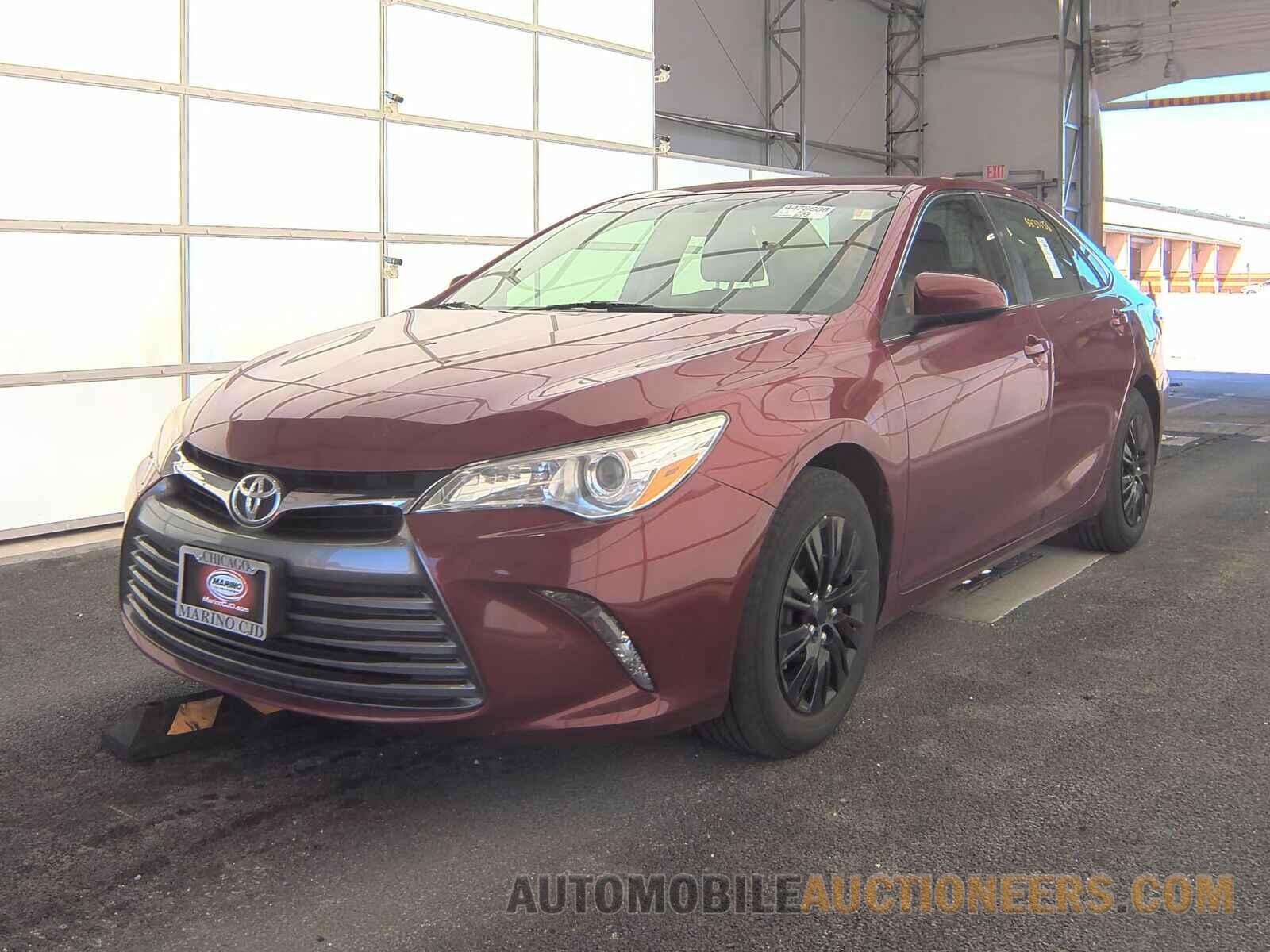 4T1BF1FK3FU917162 Toyota Camry 2015