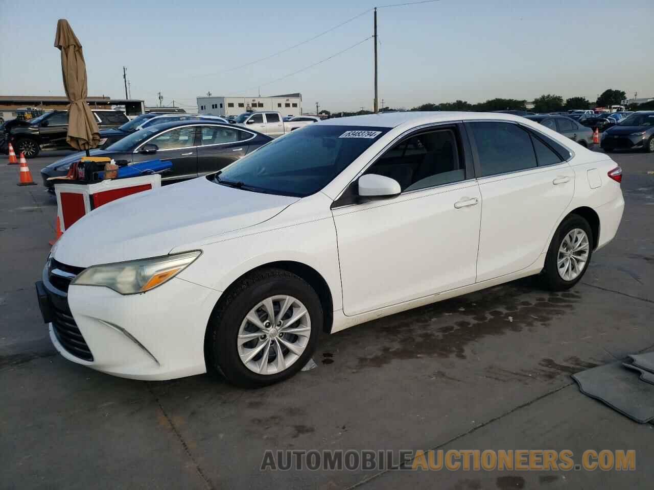 4T1BF1FK3FU923026 TOYOTA CAMRY 2015