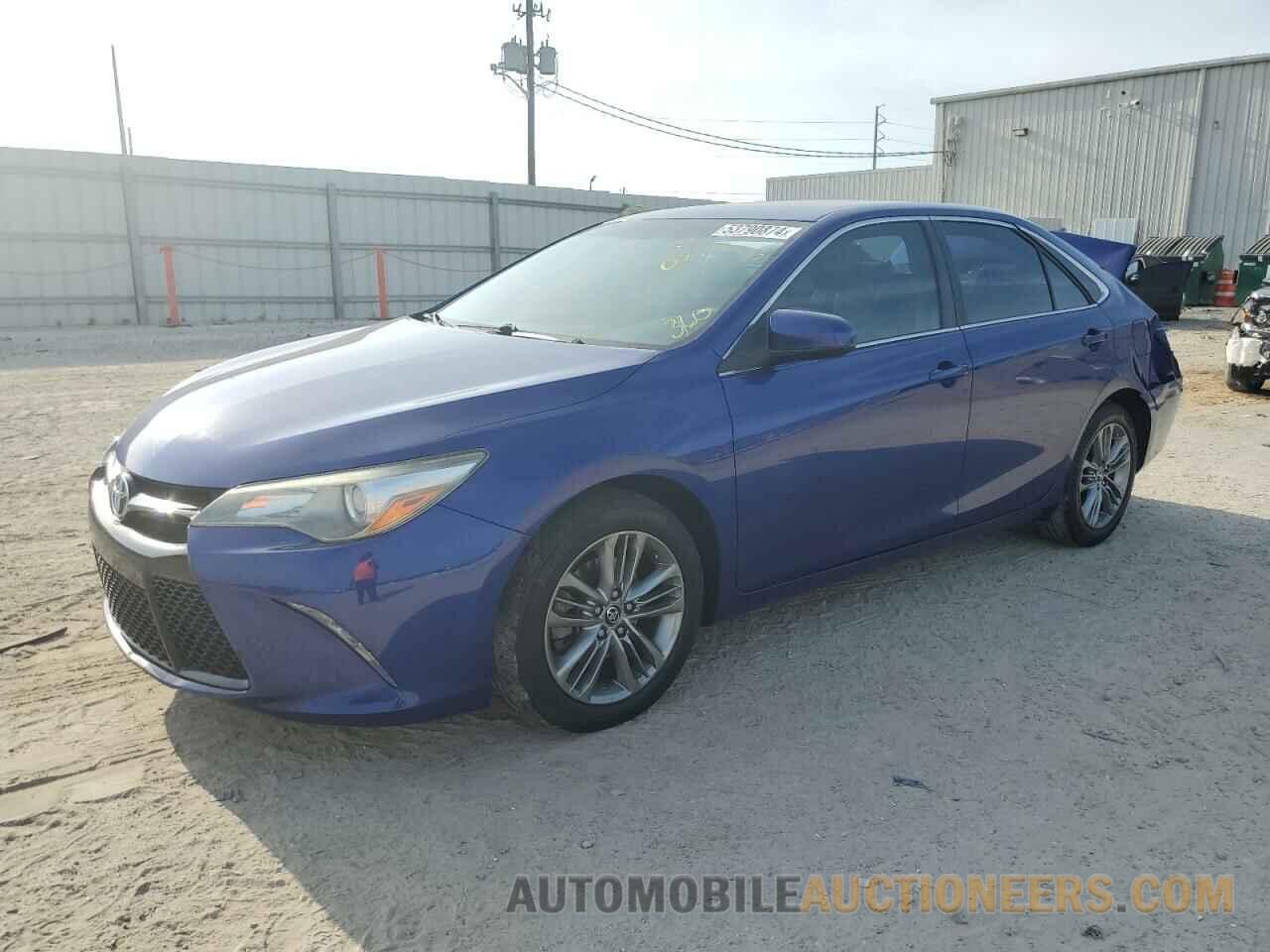 4T1BF1FK3FU952817 TOYOTA CAMRY 2015