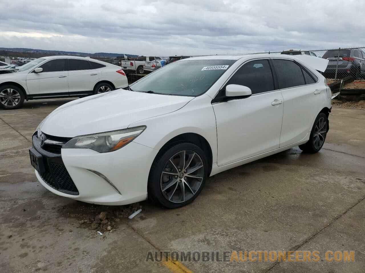 4T1BF1FK3FU964451 TOYOTA CAMRY 2015