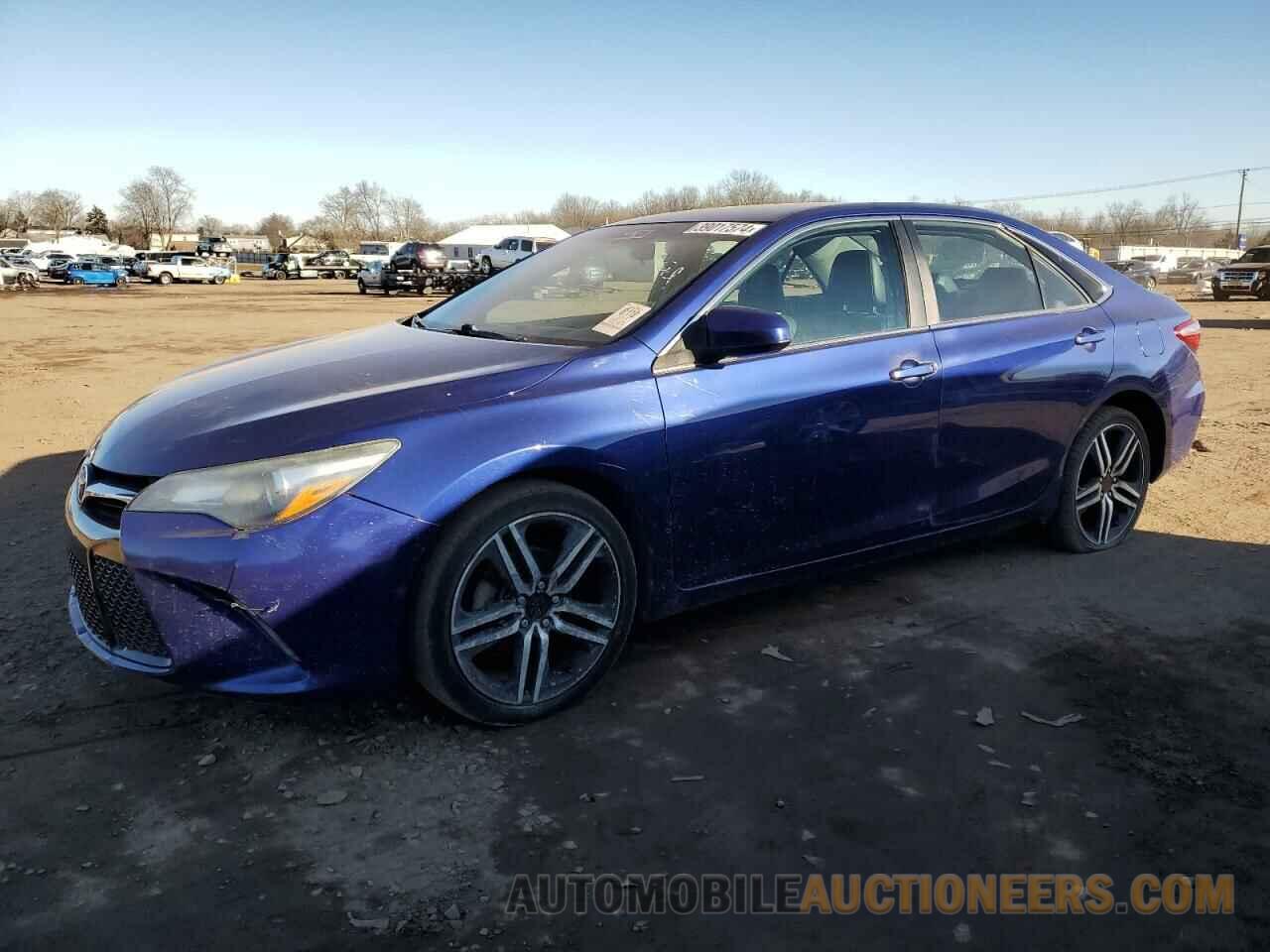 4T1BF1FK3FU981041 TOYOTA CAMRY 2015