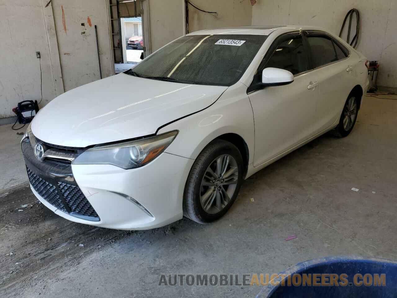 4T1BF1FK3GU123280 TOYOTA CAMRY 2016