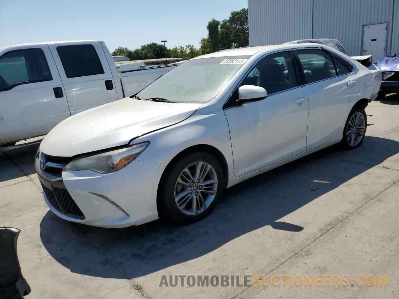 4T1BF1FK3GU124025 TOYOTA CAMRY 2016