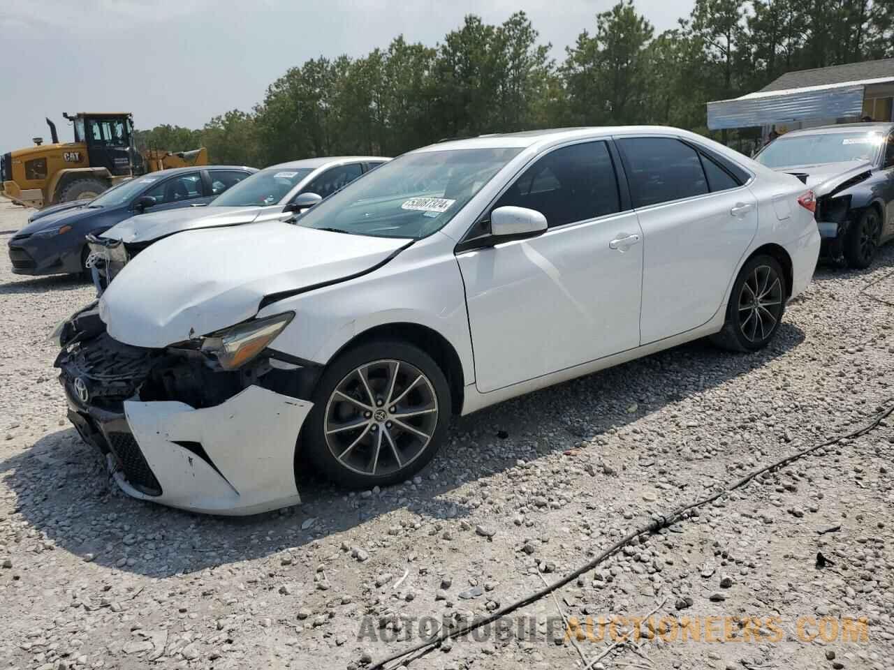 4T1BF1FK3GU152469 TOYOTA CAMRY 2016