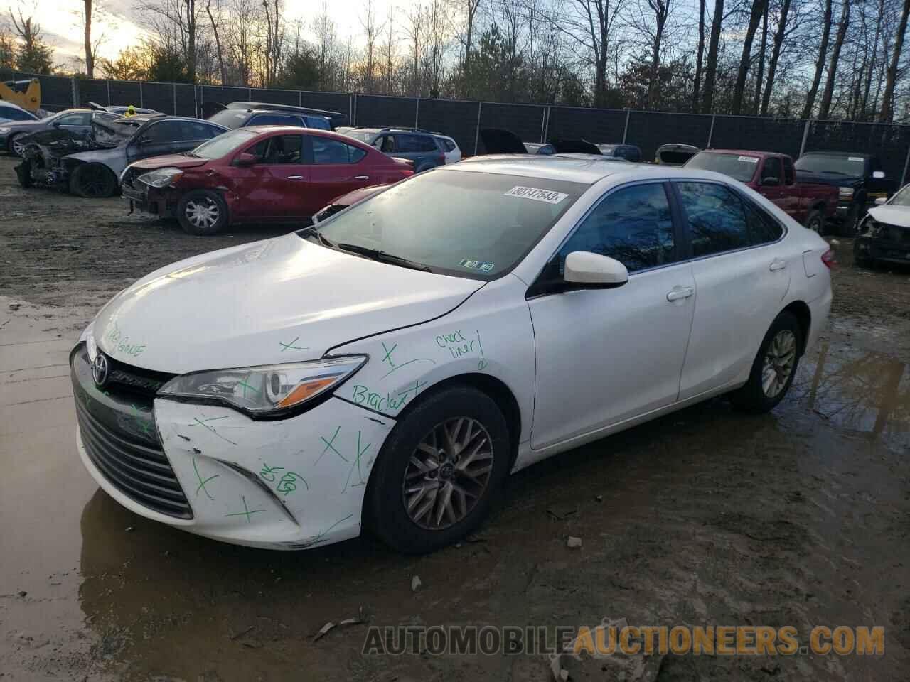 4T1BF1FK3GU195676 TOYOTA CAMRY 2016