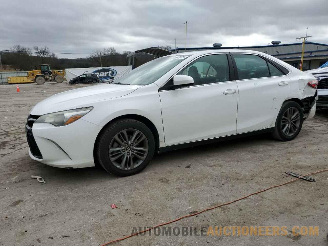 4T1BF1FK3GU205770 TOYOTA CAMRY 2016