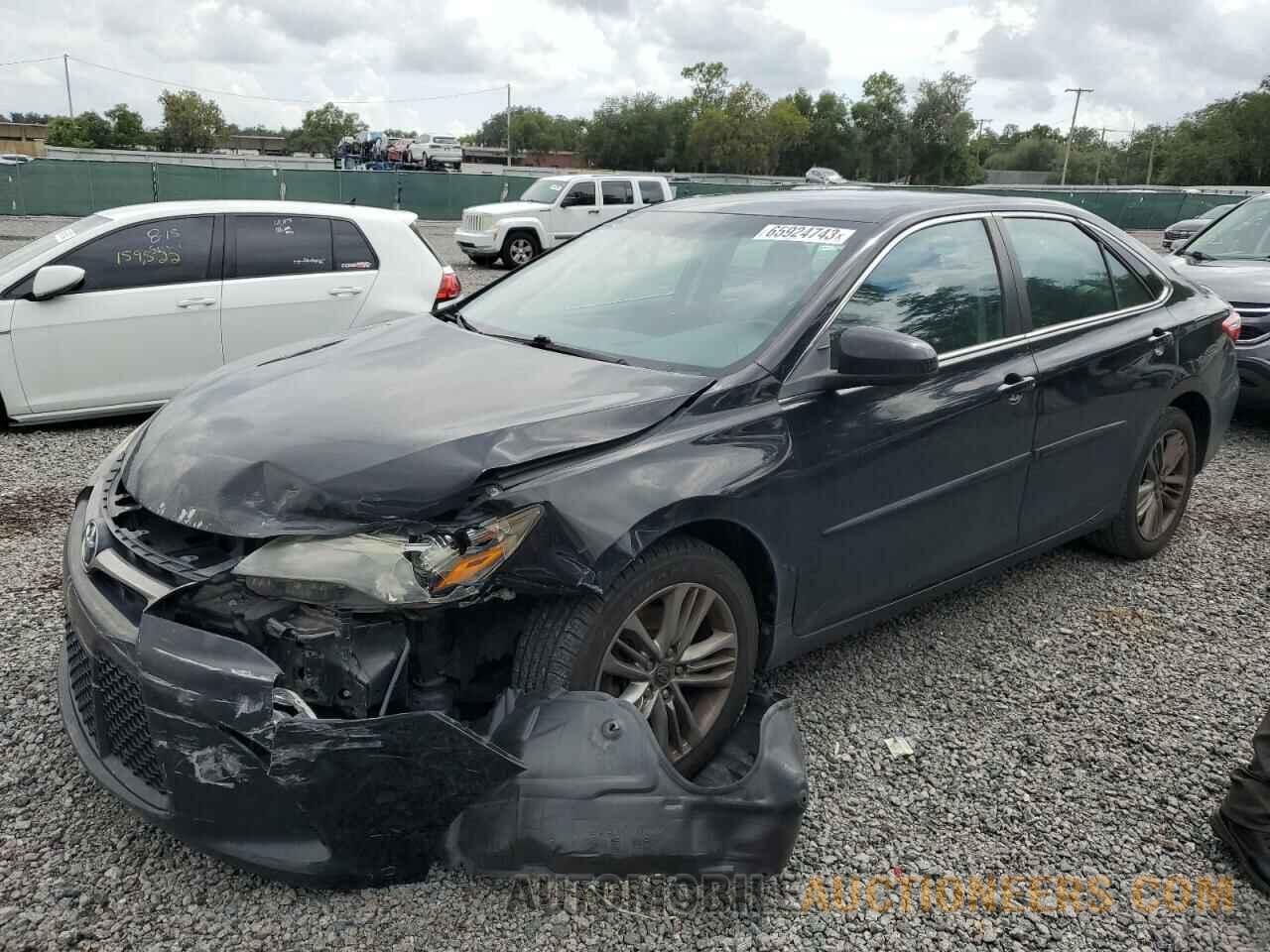 4T1BF1FK3GU207602 TOYOTA CAMRY 2016