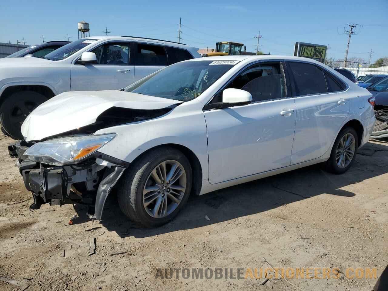 4T1BF1FK3GU208619 TOYOTA CAMRY 2016